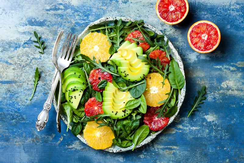 Blodappelsin og avocadosalat - Ketoliv