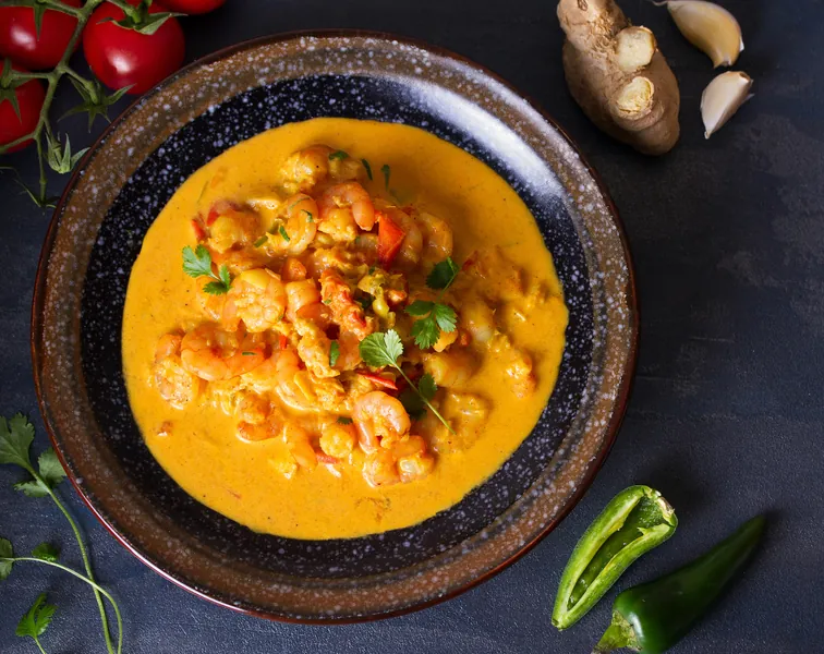 Curry med kokosnød og rejer - Ketoliv