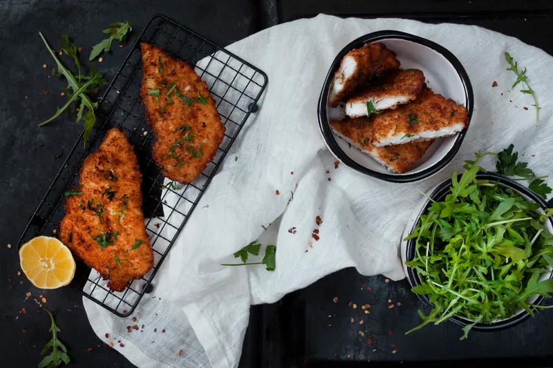 fisk med citron, salat og oliven tapenade - Ketoliv