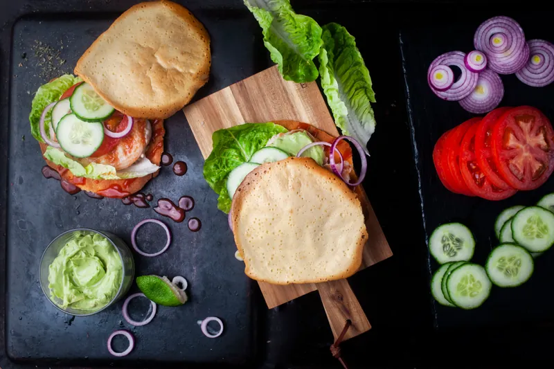 Kyllingeburger af oopsies - Ketoliv
