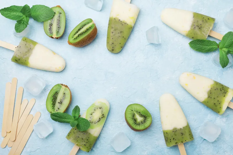 Frozen yoghurt kiwi is med græsk yoghurt - Functional Foods