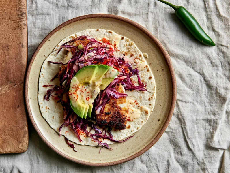 Stegte fisketacos med rødkål og avocado - Functional Foods