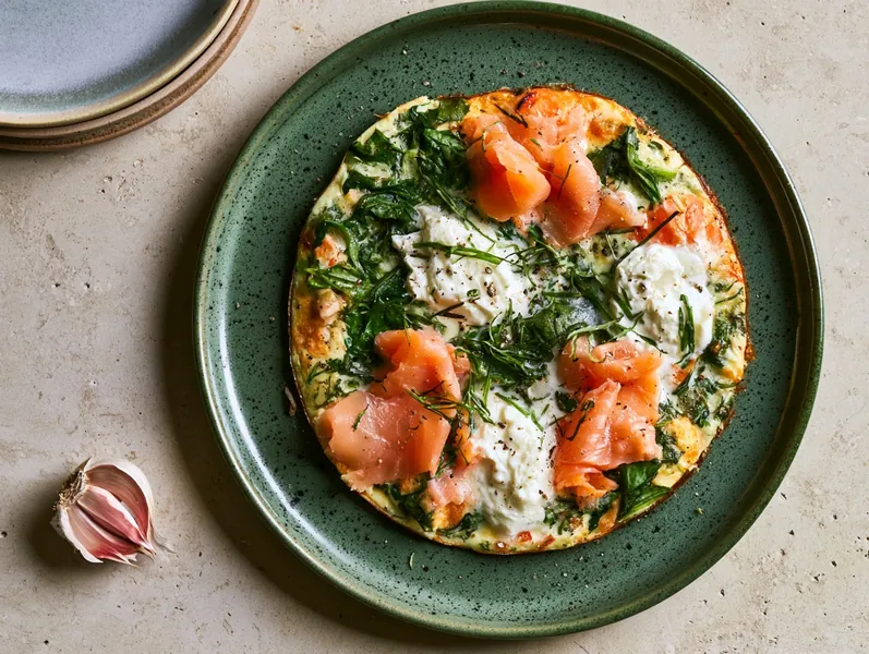 Keto-frittata med laks og spinat - Functional Foods