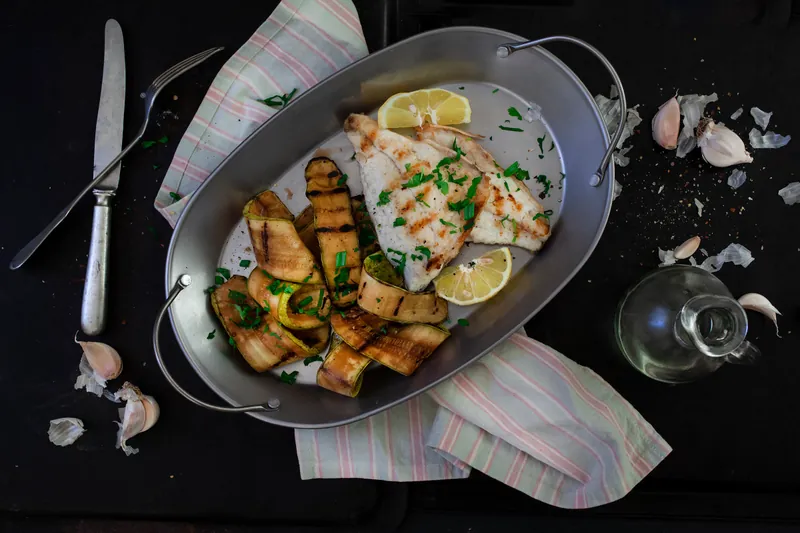 Torsk med stegte grøntsager - Ketoliv